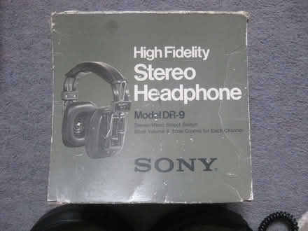 Photo of free Sony headphones - not tested (Lower Earley RG6) #2