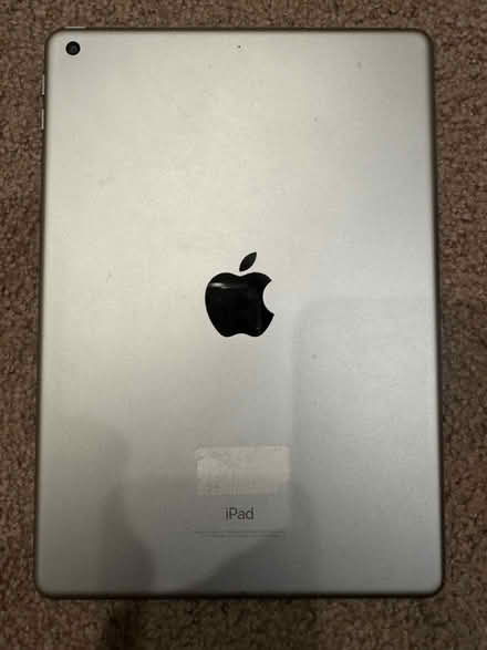 Photo of free iPad 6th Generation (Canyon Park - Bothell) #2