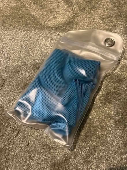 Photo of free Small towel (SE10) #2