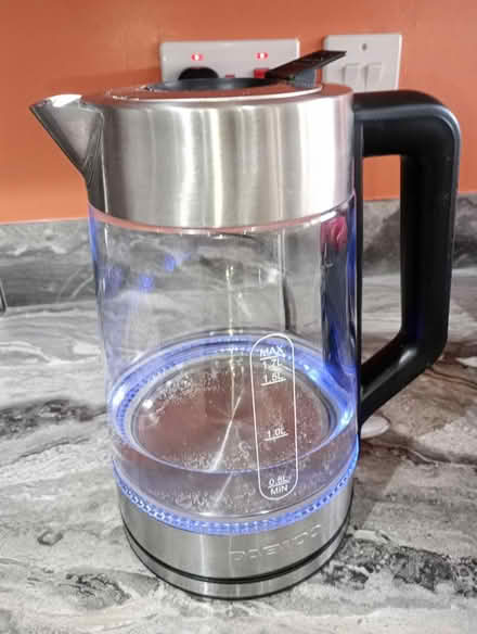 Photo of free Kettle and Toaster (Bordesley, Redditch B97) #2