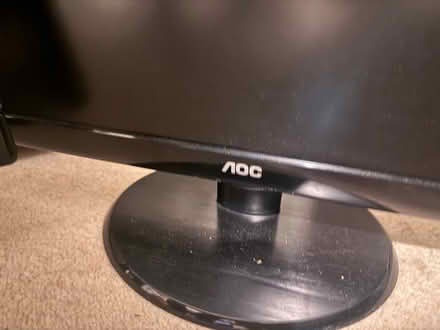 Photo of free 2 working monitors- 1 power cable (NW10) #3