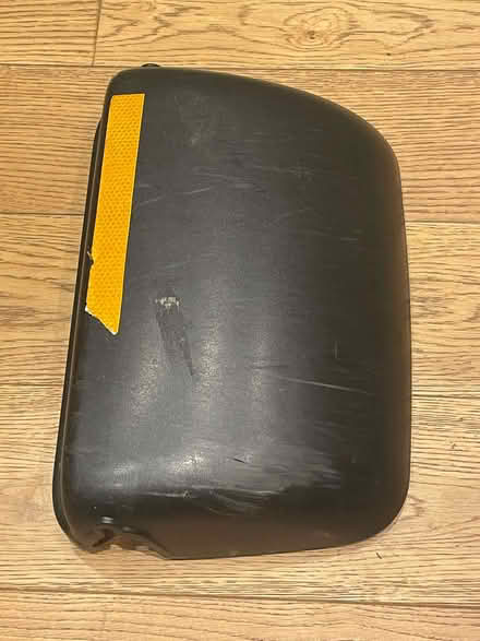 Photo of free Renault DAF Volvo Mirror Back. 11 3900 200. (Little Eaton DE21) #1