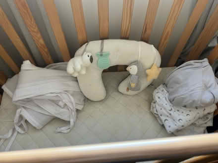 Photo of free Cot bed (LU2 7TQ) #2