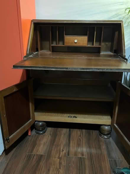 Photo of free Secretary (Bellingham SE6) #3