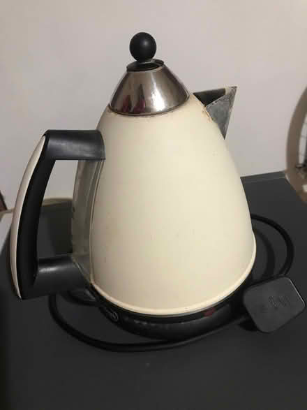 Photo of free kettle (Christchurch BH23) #2
