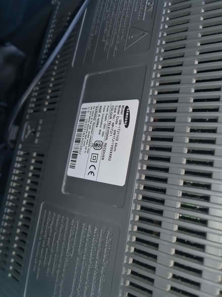 Photo of free Watch those old videos! (Dalston E8) #4