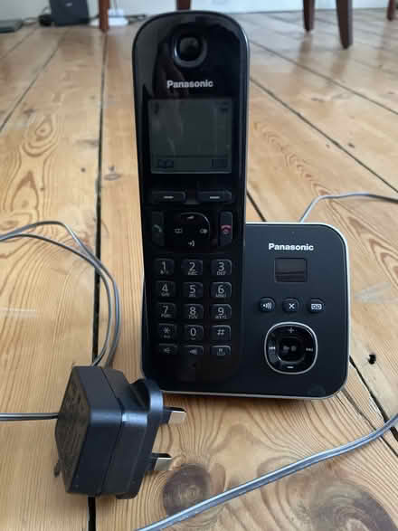 Photo of free Panasonic cordless phone with answering system (Sydenham SE26) #1