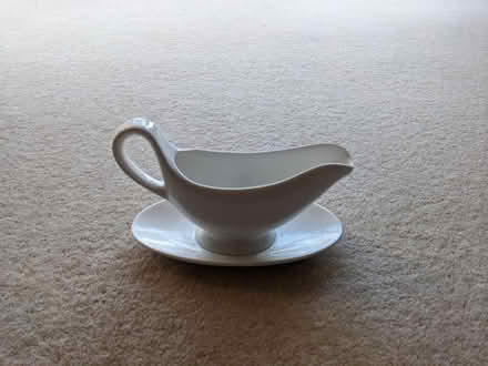 Photo of free Small gravy boat (Leybourne) #1