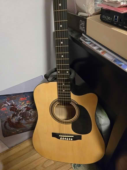 Photo of free Used - Guitar (Hell's Kitchen/Midtown West) #1