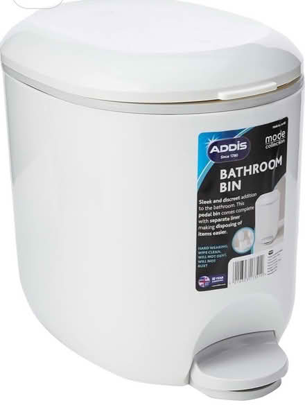 Photo of Bathroom bin (Hollingbury BN1) #1