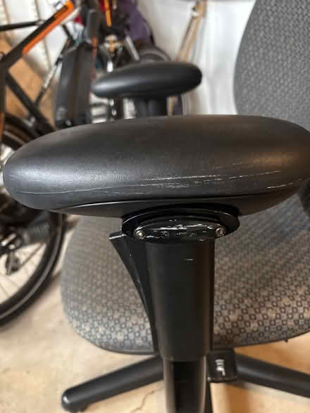 Photo of free Desk chair (Chalfont 18914) #4
