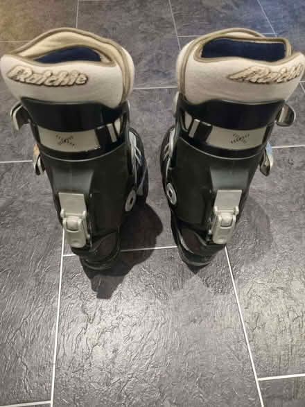 Photo of free Raichle men's ski boots (Northchurch HP4) #2