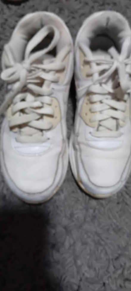 Photo of free Nike Air Max trainers (Hayes end) #3