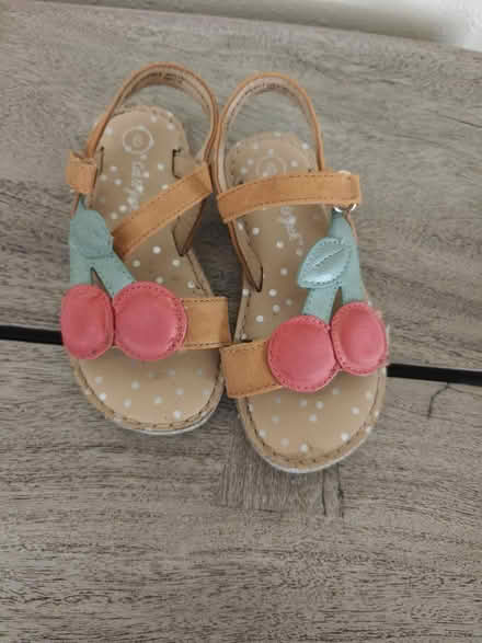 Photo of free Cherry Sandals - 8T (Near 92nd and Sheridan) #1