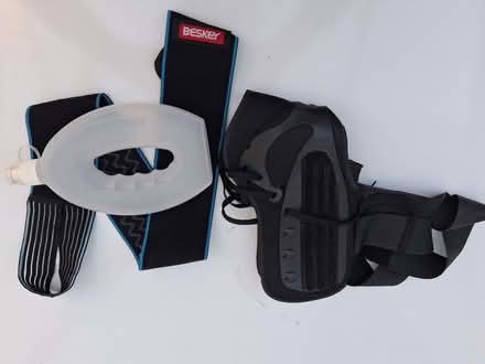 Photo of free Surplus running gear - ankle supports and water bottle (Bernards Heath AL1) #1