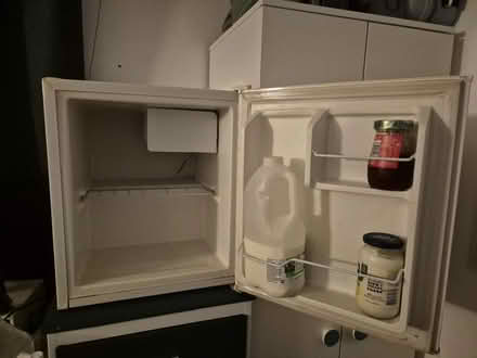 Photo of free Small fridge - must go tonight (Walthamstow E17) #2
