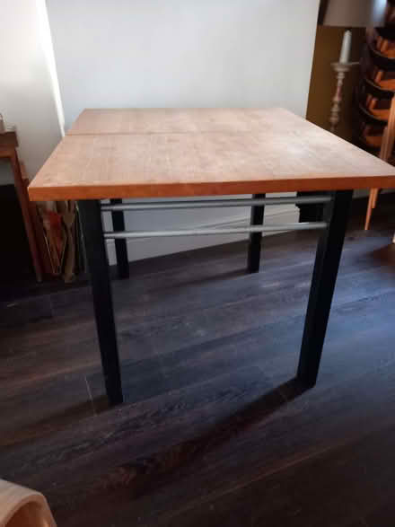 Photo of free Extendable table (Seven Sisters N15) #1
