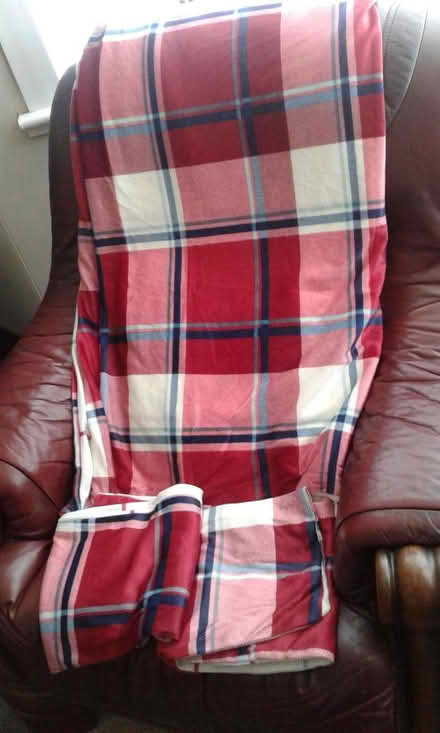 Photo of free Double Duvet & 2 Pillow cases (Par Nr St Austell) #1