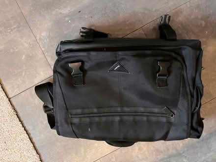 Photo of free Targus laptop bag - 5cm tear but otherwise in great conditio (Torbrex FK7) #1