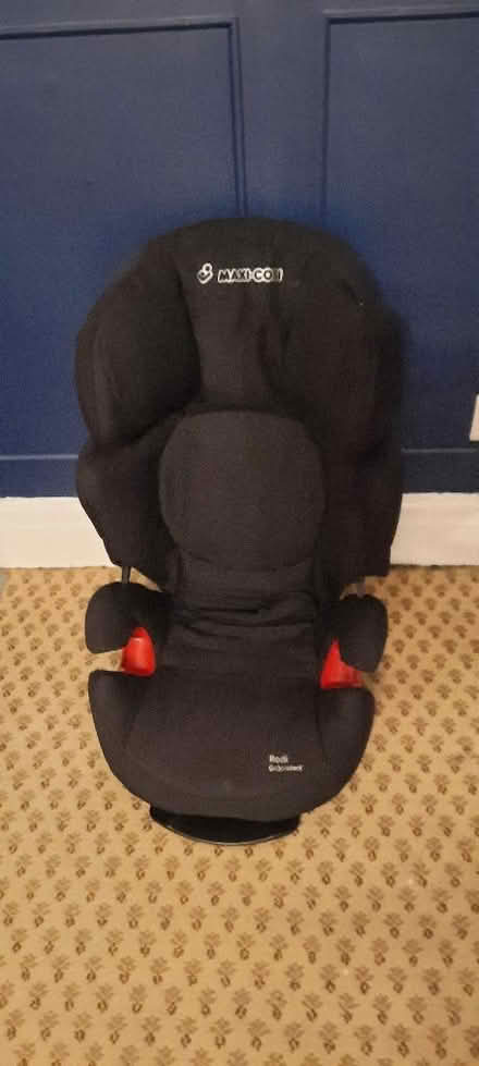 Photo of free Maxi Cosi Rodi 15-36kg Age 3.5 to 12 (Fulwood PR2) #1