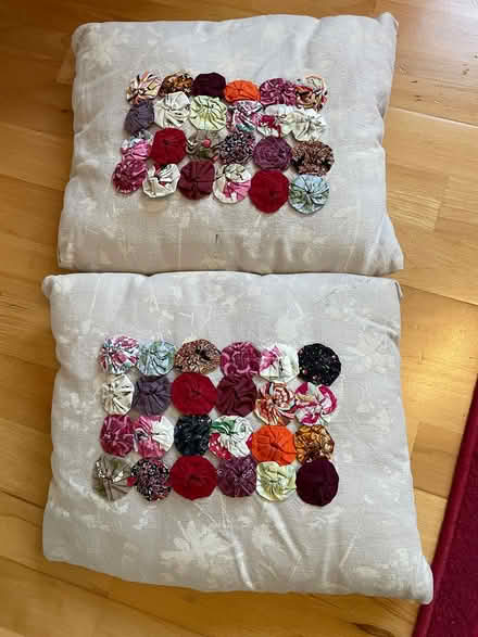 Photo of free Cushions (Abingdon OX14) #1