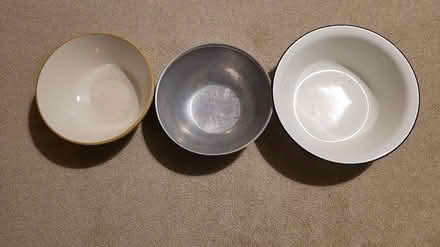 Photo of free 3 unused bowls (Butleigh nr Glastonbury BA6) #1