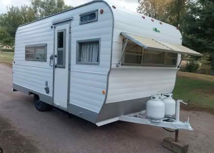 Photo of small travel trailer (33304) #1