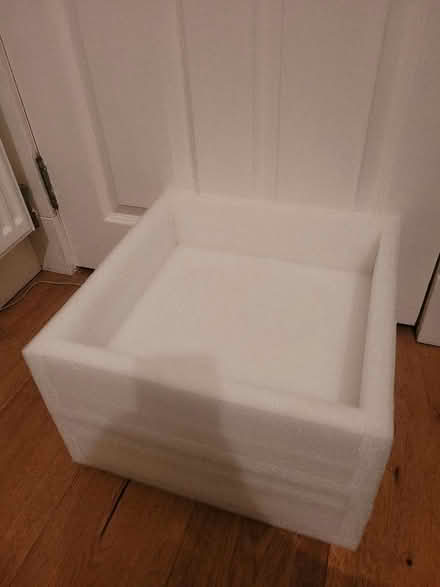 Photo of free expanded polyethylene (EPE) foam packaging (Bridge of Allan FK9) #1