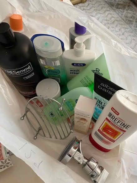 Photo of free Shampoos, cosmetics etc (CT9) #1