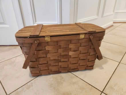 Photo of free Picnic basket (Catonsville) #1