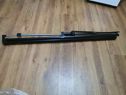 Photo of free Vanhaus projector screen (NG9 Bramcote) #2