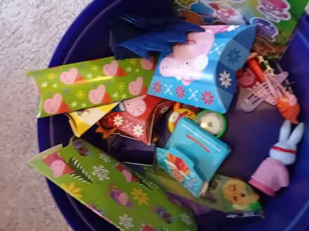 Photo of free Various nik naks (Corsham SN13) #2