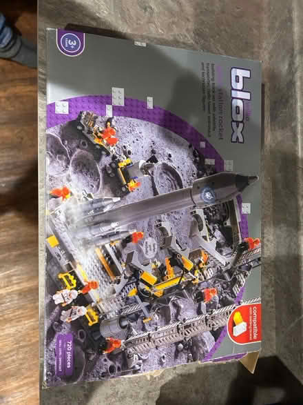 Photo of free Blox building (Lower Stondon SG16) #1