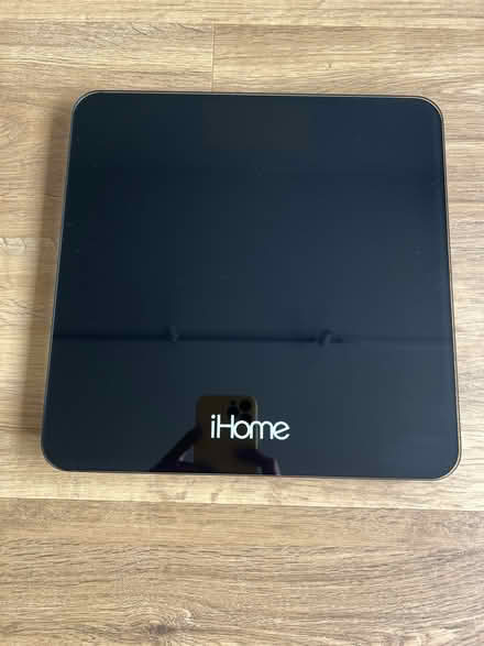 Photo of free Scale (Serangoon MRT station) #2