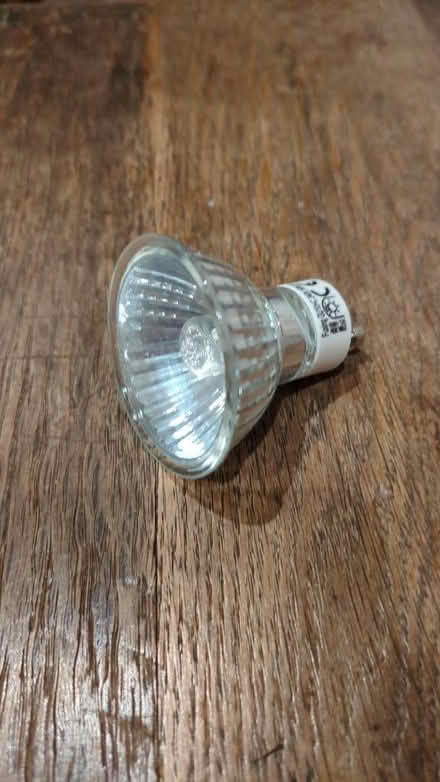Photo of free Halogen bulbs (Kendal LA9) #1