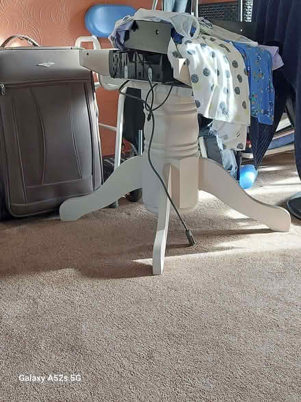 Photo of free Extendable table (Moseley Green WV10) #3