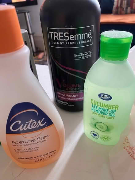 Photo of free Shampoos, cosmetics etc (CT9) #2