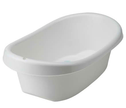 Photo of free Baby bath (Dublin 1 near Rotunda) #2