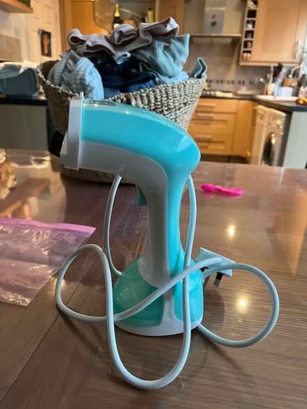 Photo of free Hand held garment steamer (Finchampstead RG40) #1
