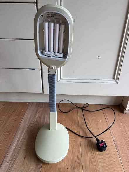 Photo of free Table lamp (Harrogate HG2) #3