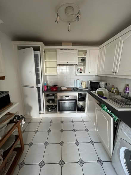 Photo of free Kitchen cabinets & doors (Lee-on-the-Solent PO13) #1