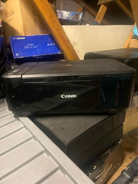 Photo of free Canon pixma printer (SY11) #1