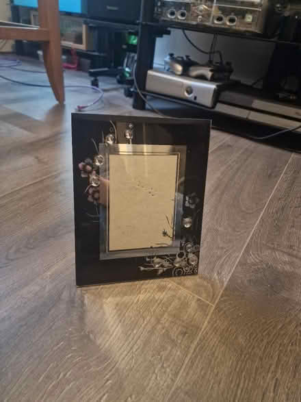 Photo of free A5 picture frame (Whitchurch) #1