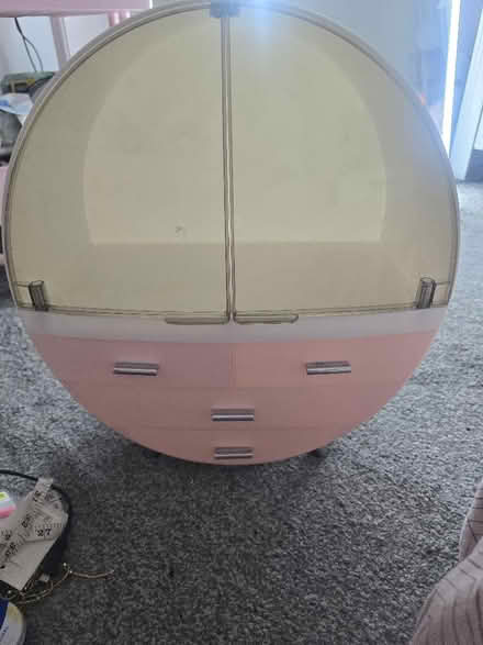 Photo of free Makeup% perfume organiser (Tulse Hill SE24) #1