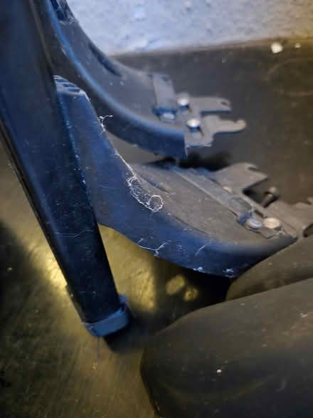 Photo of free Exodus Halfords roof rails ASTRA (BS5) #3