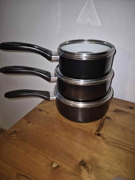 Photo of free Set of 3 saucepans with lids (Wolverhampton WV10) #1