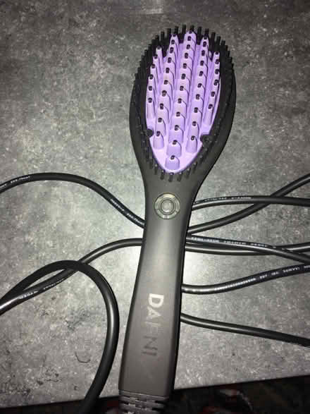 Photo of free Hair drier/ comb (Greenwich MV, SE10) #2
