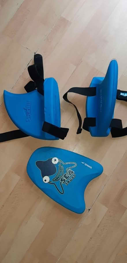 Photo of free 2 shark fin swimming aids for kids (Perivale) #2