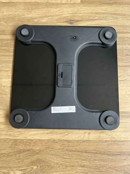 Photo of free Scale (Serangoon MRT station) #1