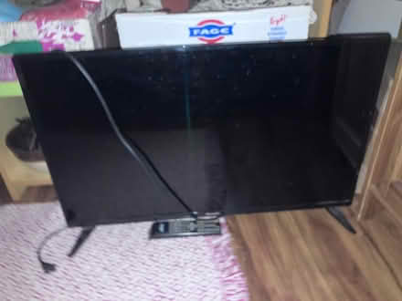 Photo of free 32” TV (Broken Screen) with Remote (Takoma, DC) #1
